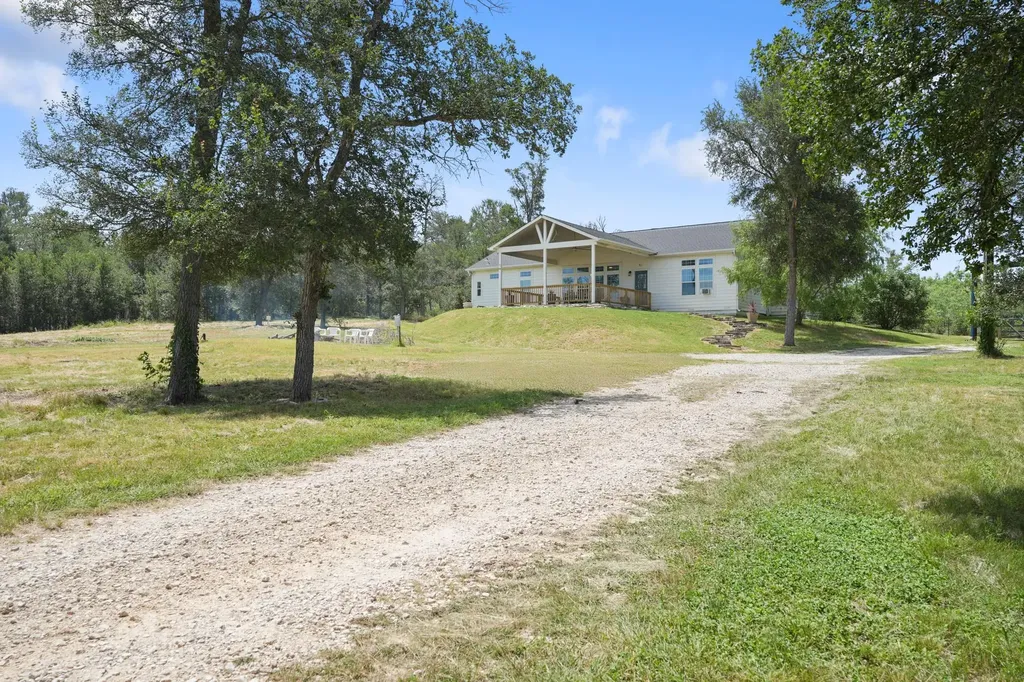 15701 Forest Glenn Cove Del Valle TX 78617