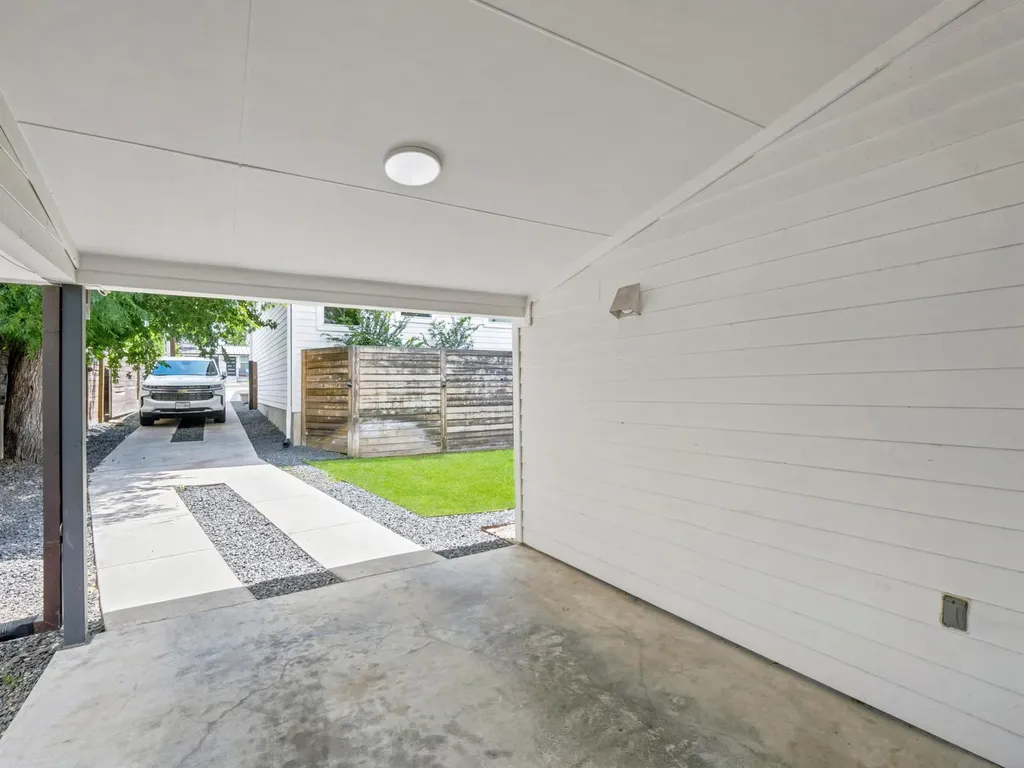 5005 Lott Avenue Austin TX 78721