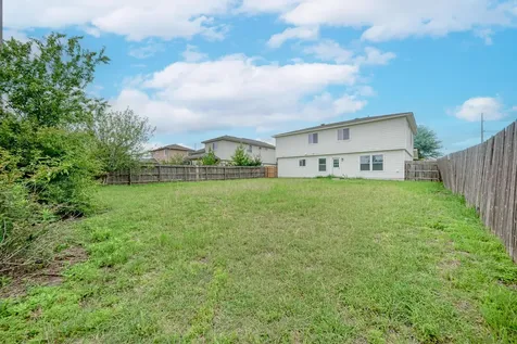125 Holland Street Hutto TX 78634