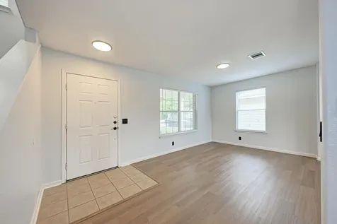 125 Holland Street Hutto TX 78634