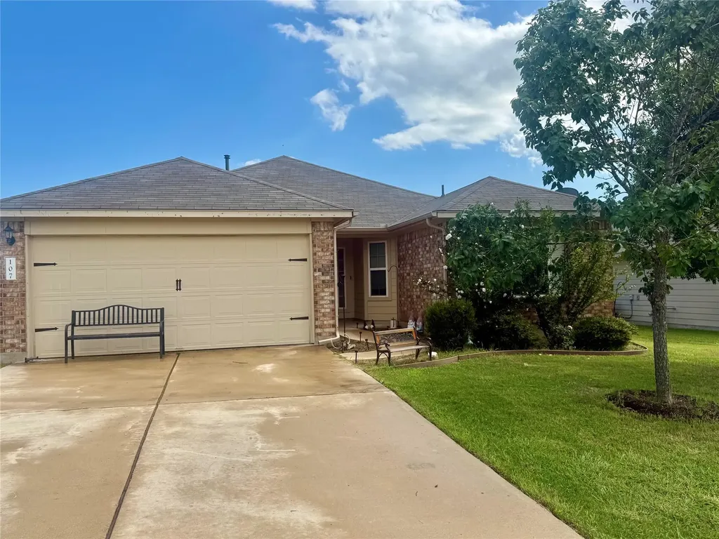 107 Jim Dandy Drive Elgin TX 78621