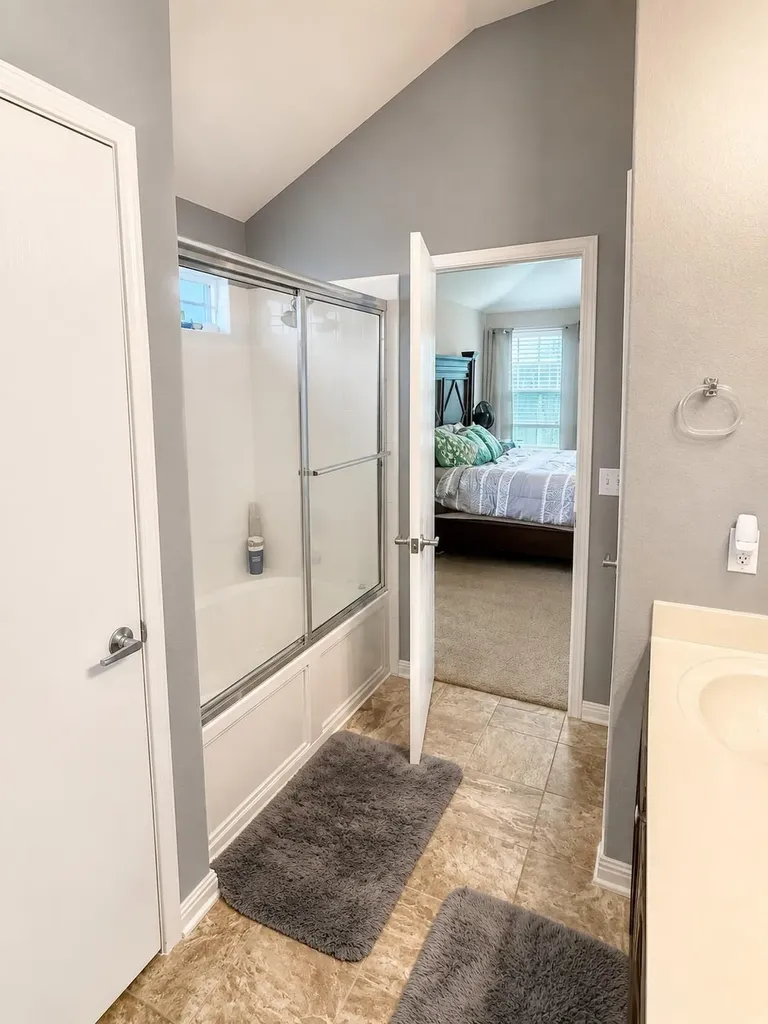 107 Jim Dandy Drive Elgin TX 78621
