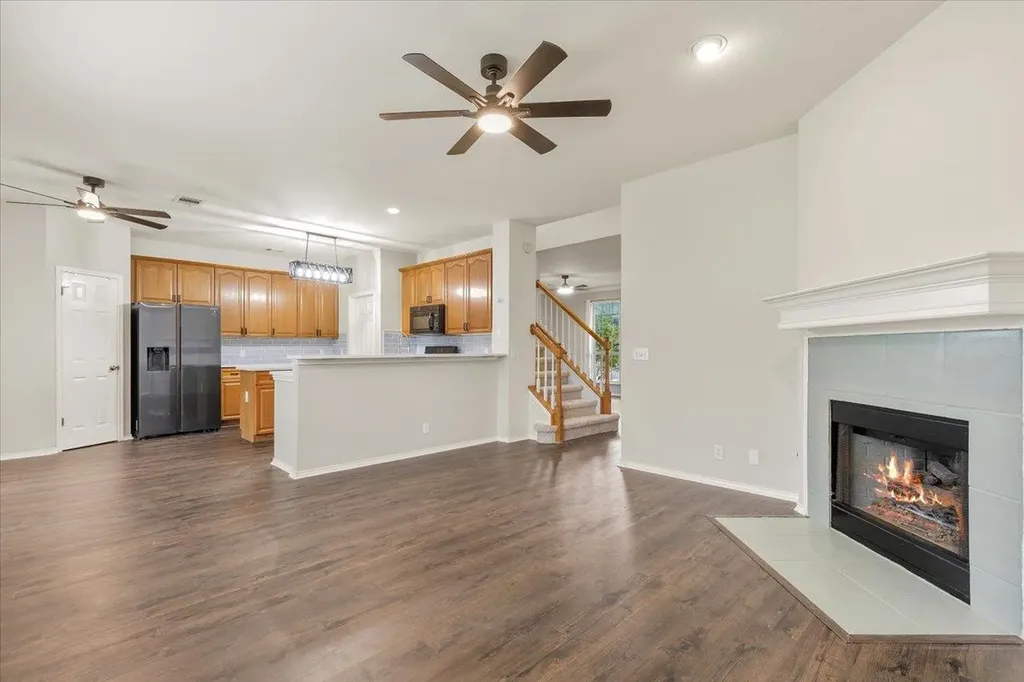 6817 Gabion Drive Austin TX 78749