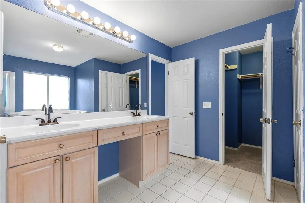 6817 Gabion Drive Austin TX 78749