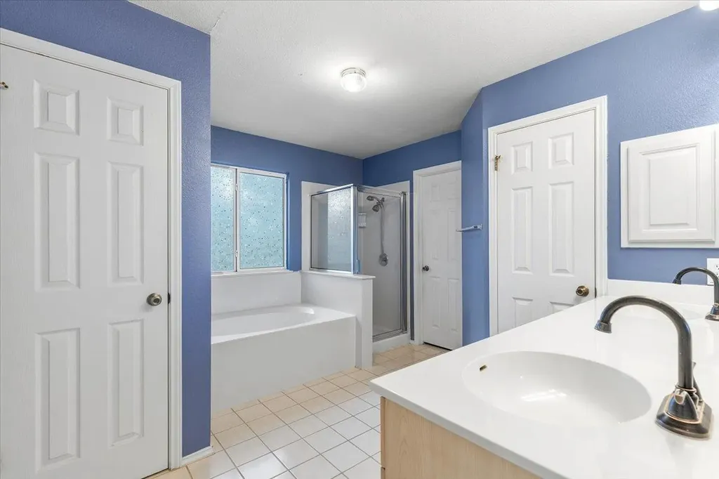 6817 Gabion Drive Austin TX 78749