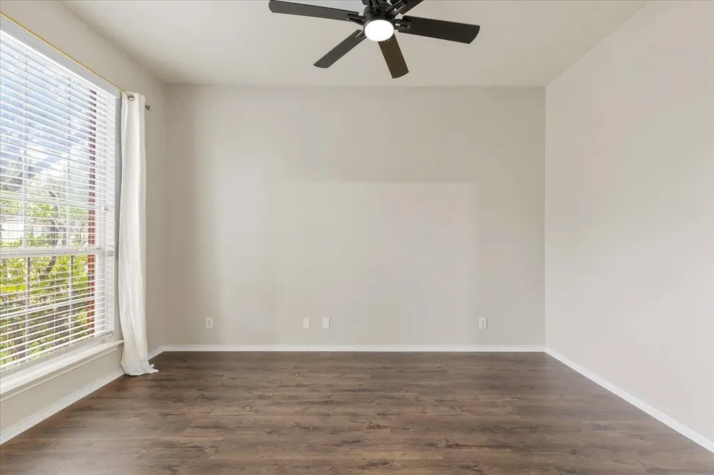 6817 Gabion Drive Austin TX 78749