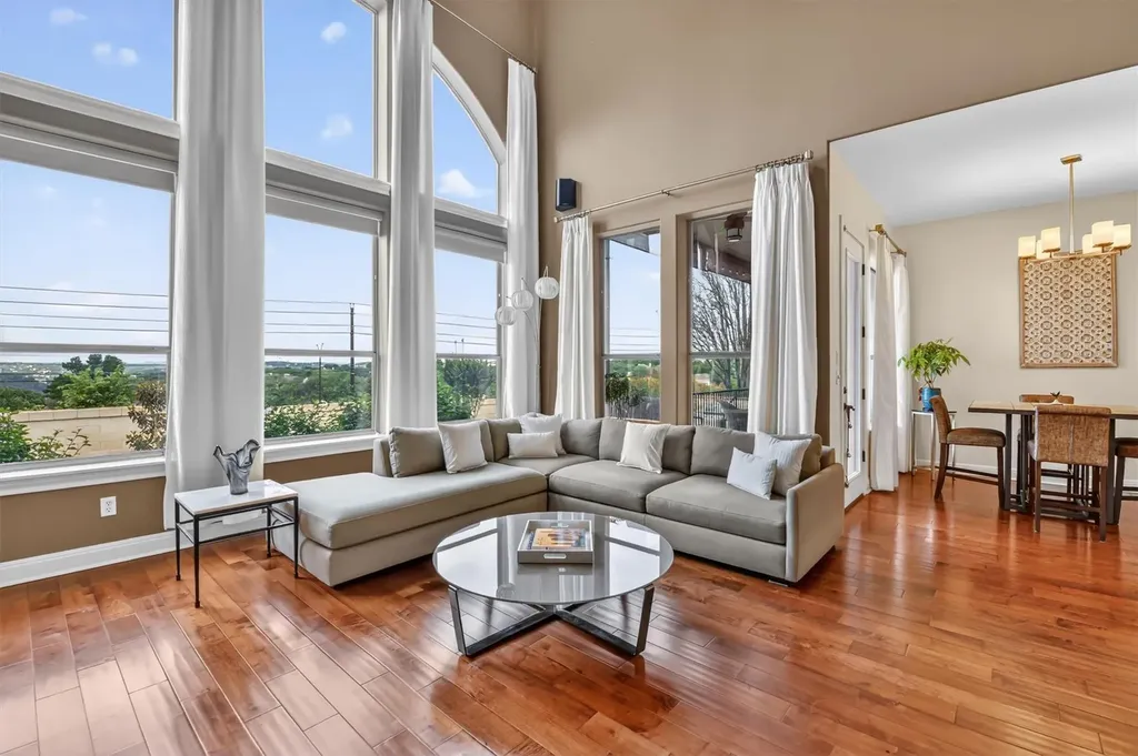 2000 Rio Mesa Drive Austin TX 78732