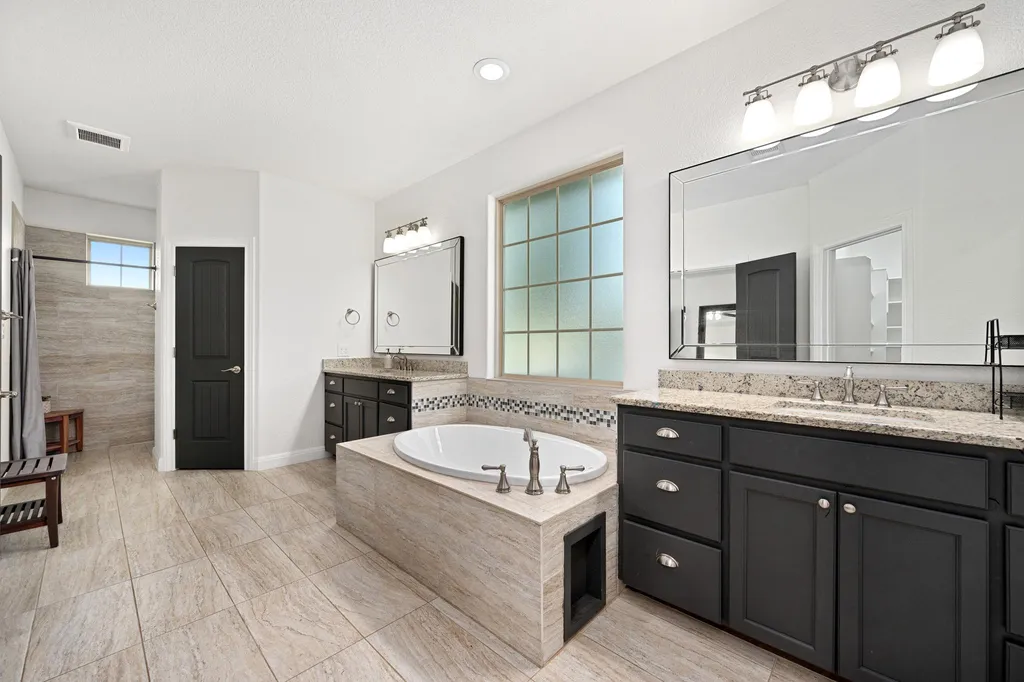 3692 County Road 207 Liberty Hill TX 78642