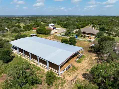 3692 County Road 207 Liberty Hill TX 78642