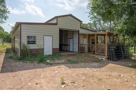 3692 County Road 207 Liberty Hill TX 78642