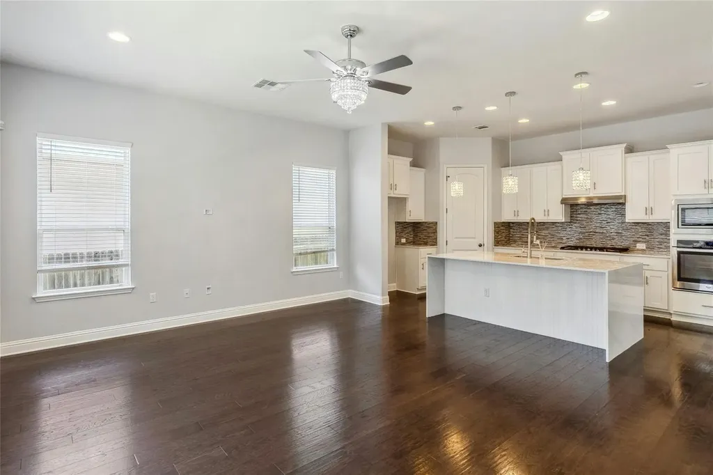11813 Quintana Cove Austin TX 78739