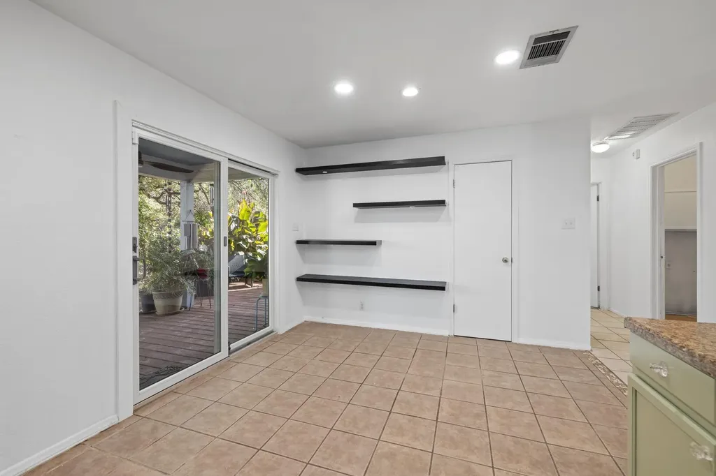 104 Grant Court Leander TX 78641
