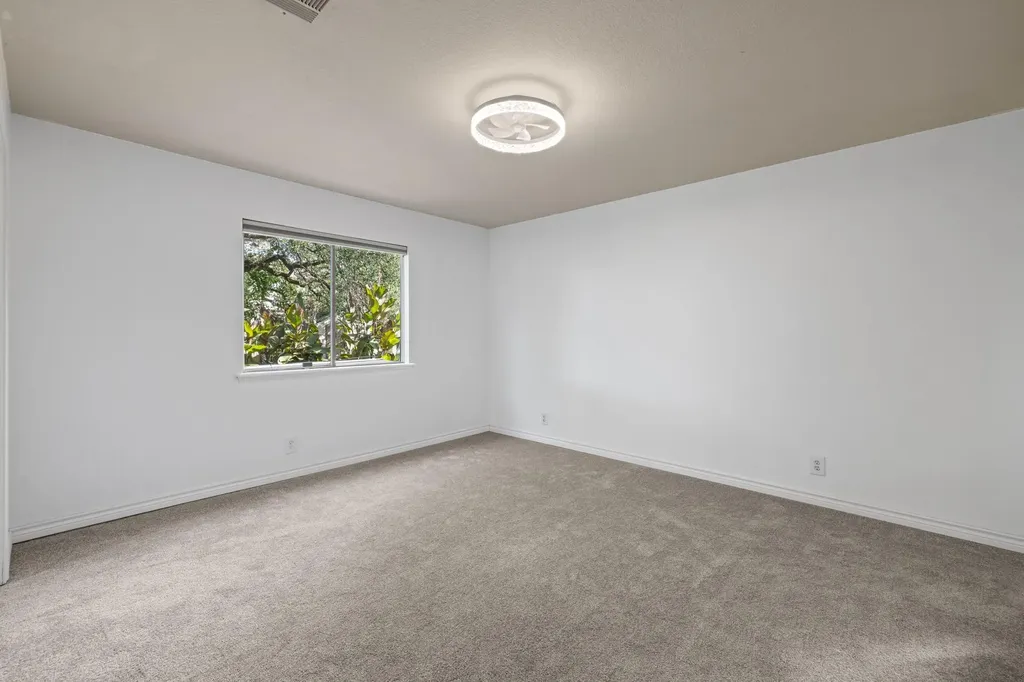 104 Grant Court Leander TX 78641