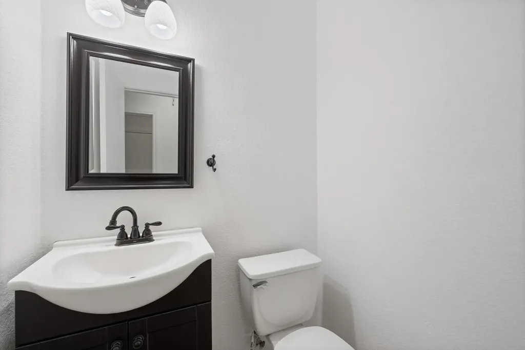 104 Grant Court Leander TX 78641