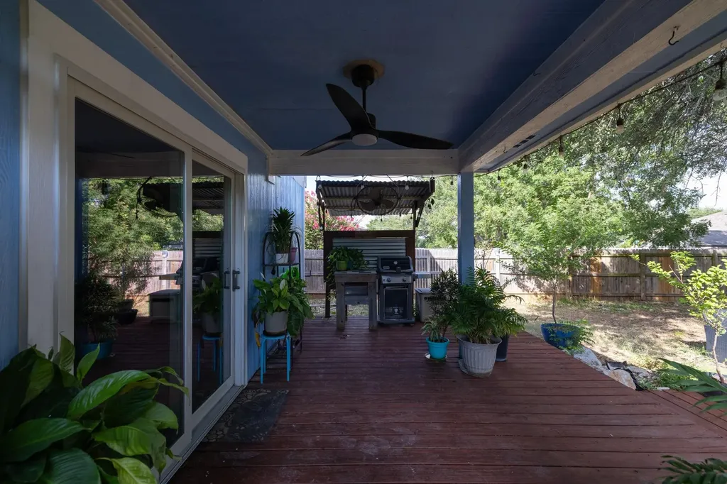 104 Grant Court Leander TX 78641