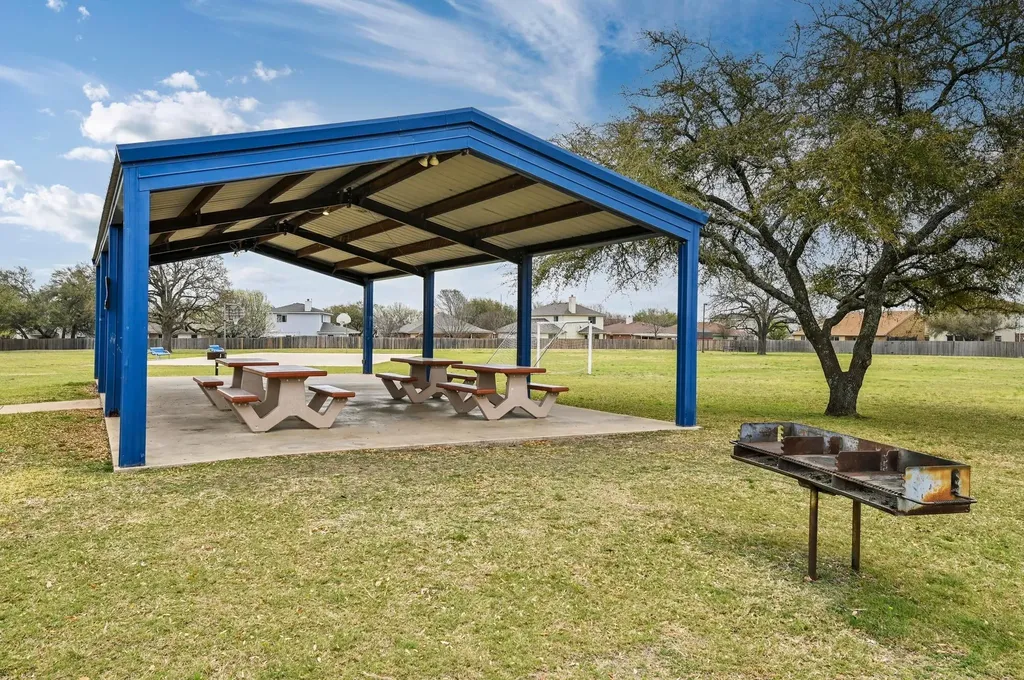 104 Grant Court Leander TX 78641