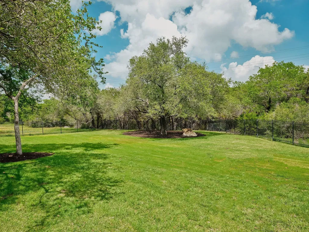 433 Brandon Way Austin TX 78733