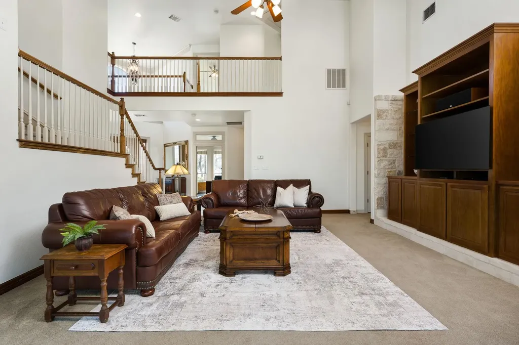 583 W Overlook Mountain Road Buda TX 78610