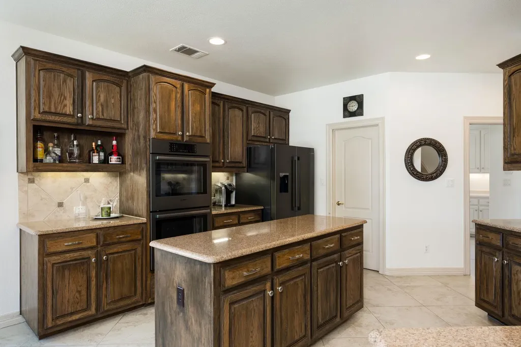 583 W Overlook Mountain Road Buda TX 78610