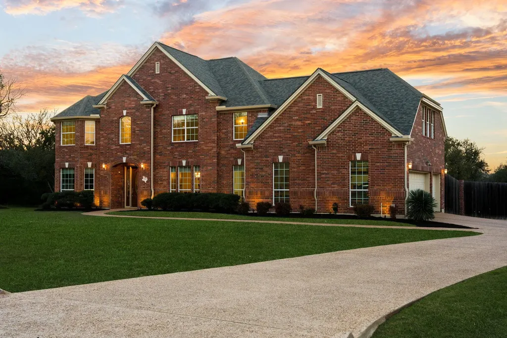 583 W Overlook Mountain Road Buda TX 78610