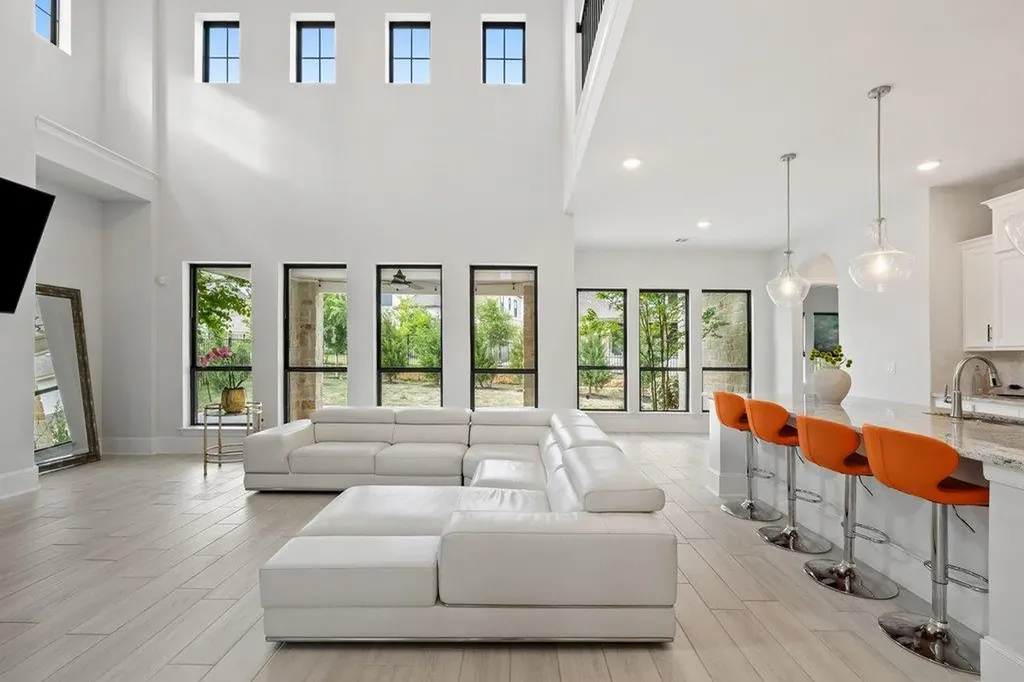 604 Rawson Bend Austin TX 78738