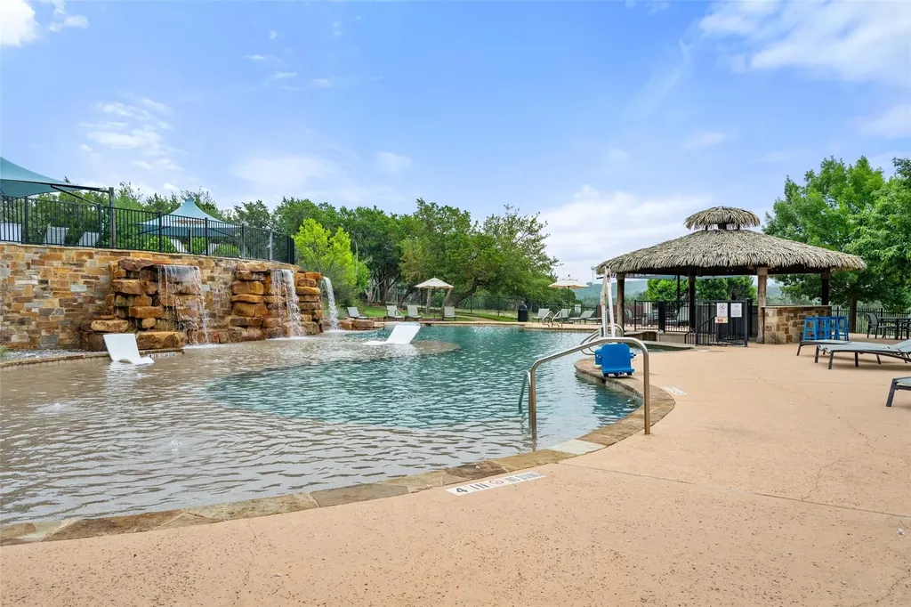 604 Rawson Bend Austin TX 78738