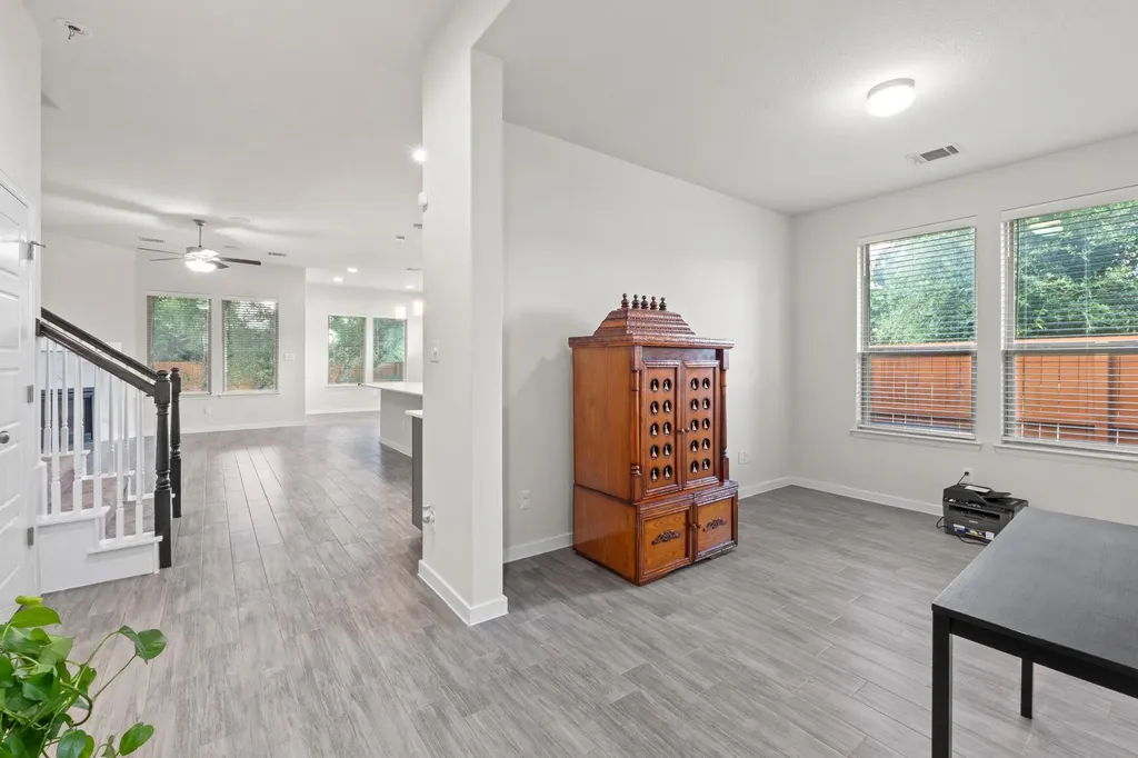3617 Kyler Glen Cove Round Rock TX 78681
