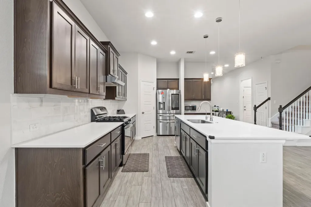 3617 Kyler Glen Cove Round Rock TX 78681