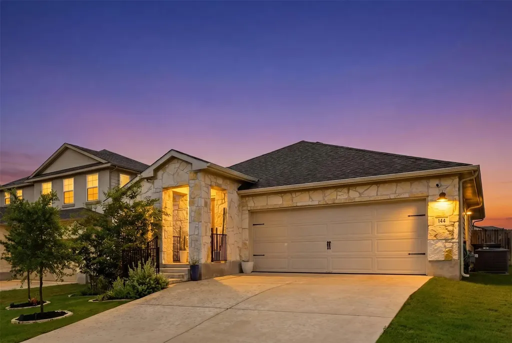 144 El Capitan Loop Dripping Springs TX 78620