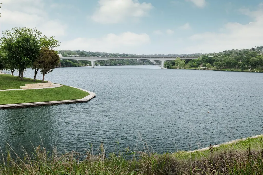 500 Lakeshore Drive Marble Falls TX 78654