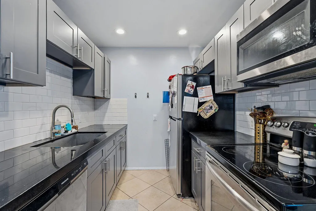 4008 Cima Serena Drive Austin TX 78759