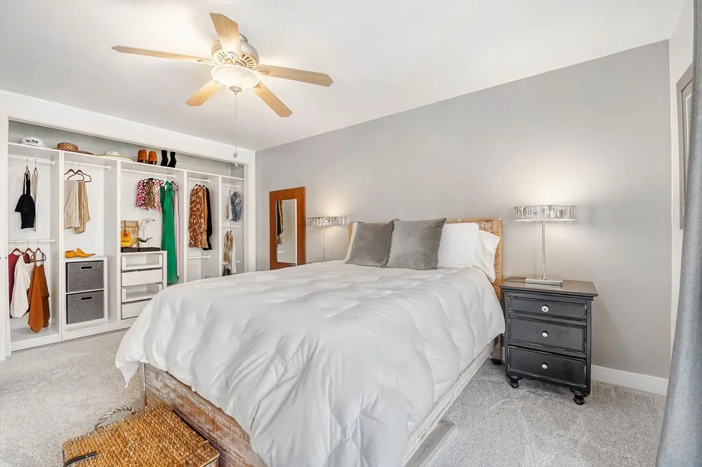 6718 Silvermine Drive Austin TX 78736