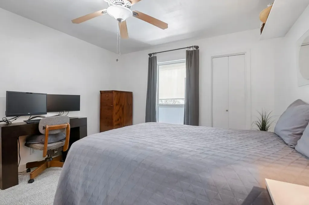 6718 Silvermine Drive Austin TX 78736
