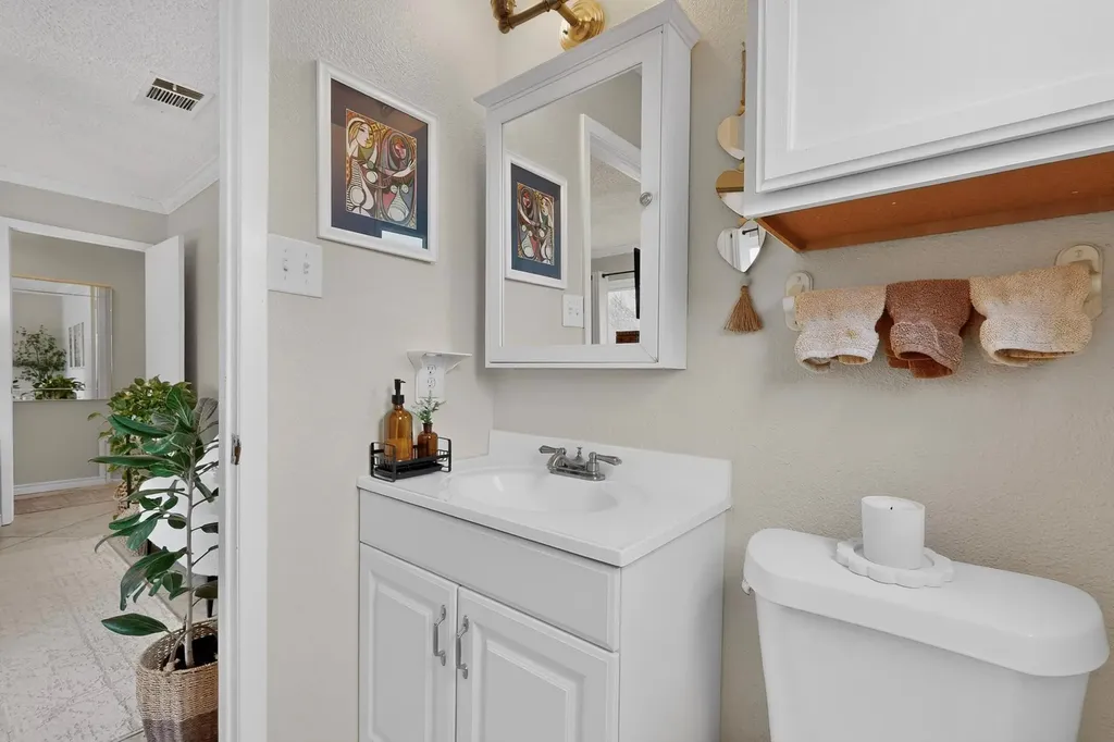 1306 Lawnmont Drive Round Rock TX 78664
