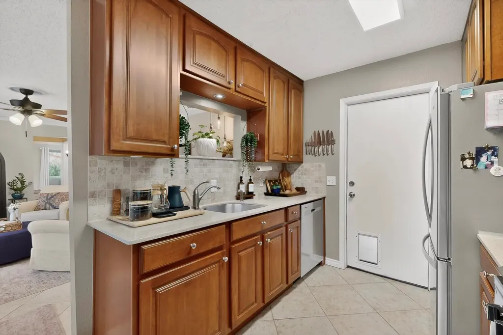 1306 Lawnmont Drive Round Rock TX 78664