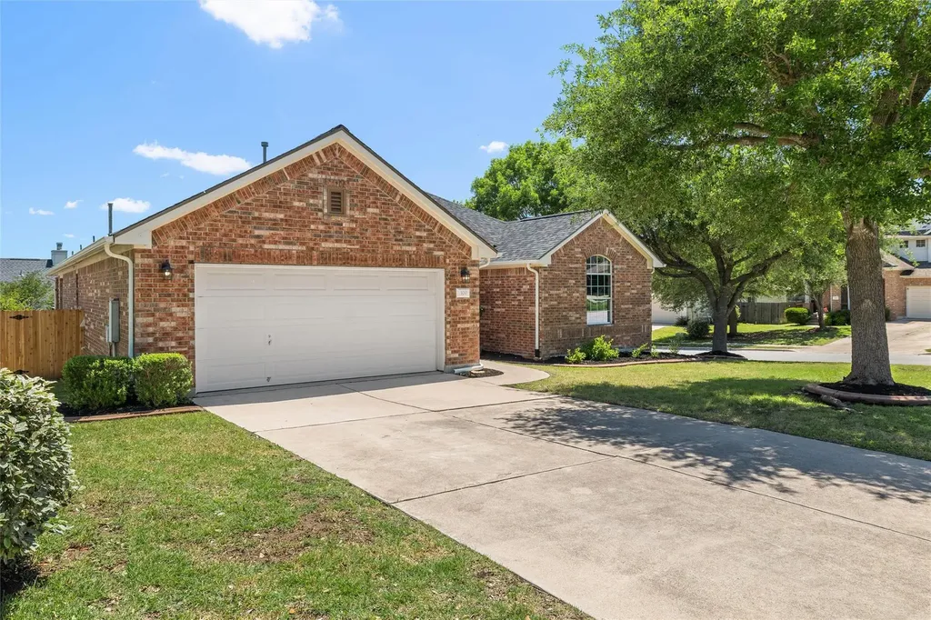 100 Stratton Court Austin TX 78737