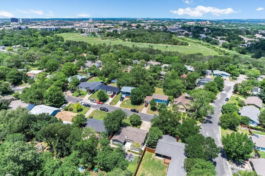 3203 Santa Fe Drive Austin TX 78741