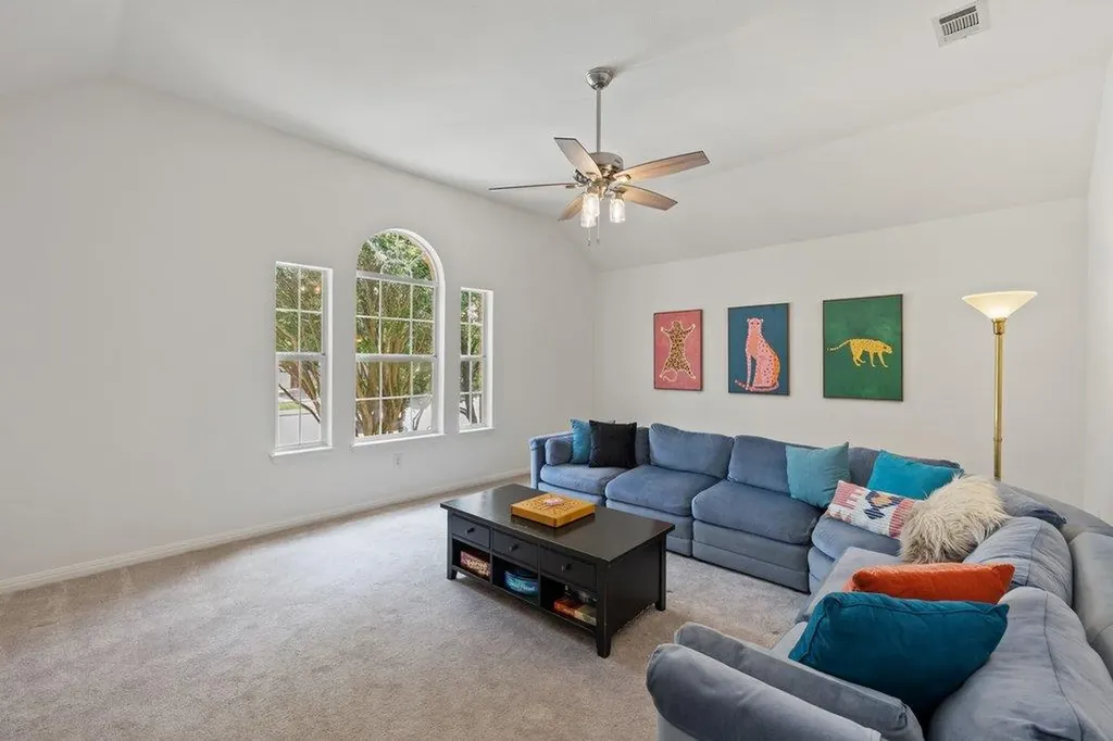 12217 Lake Stone Drive Austin TX 78738