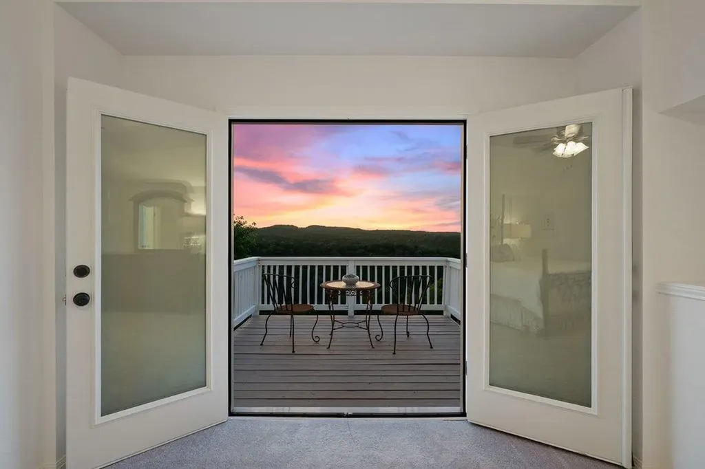 12217 Lake Stone Drive Austin TX 78738