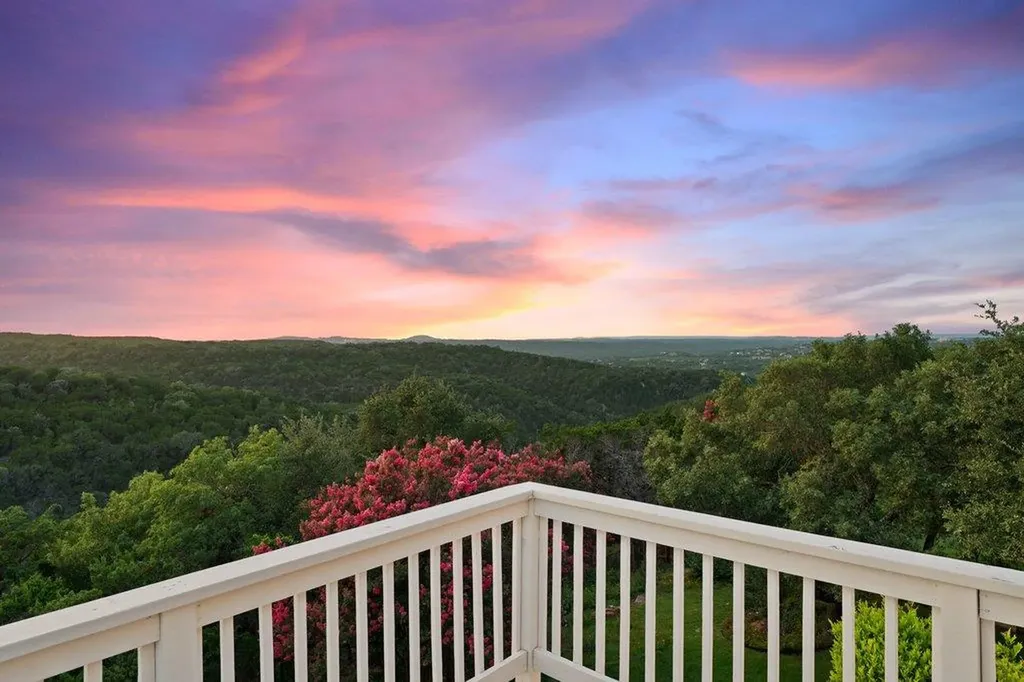 12217 Lake Stone Drive Austin TX 78738