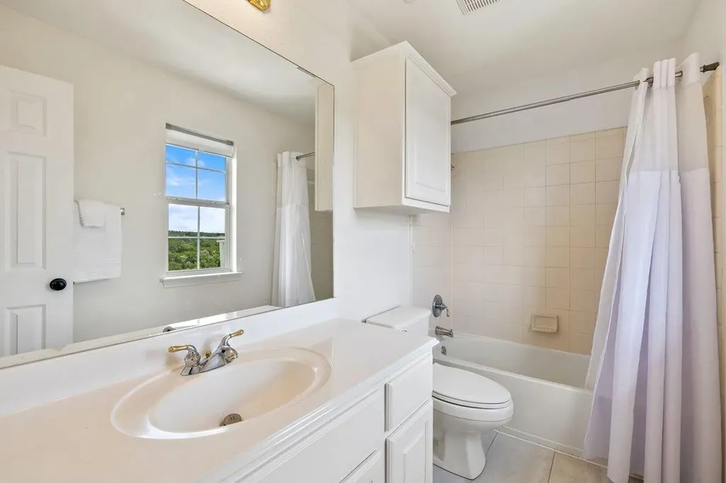 12217 Lake Stone Drive Austin TX 78738