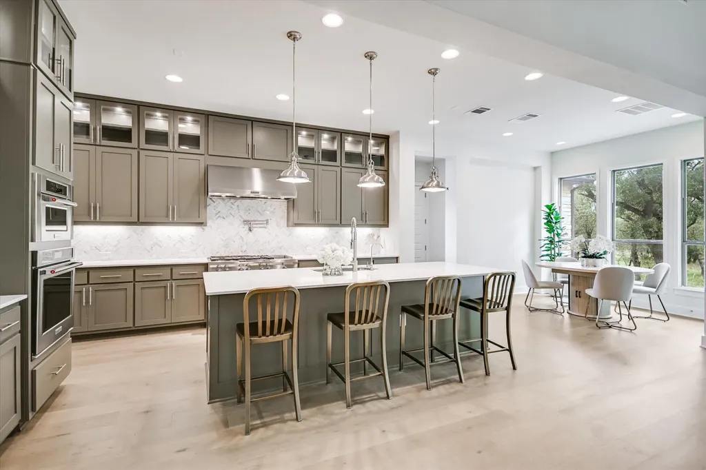 10809 Albero Cove Austin TX 78739