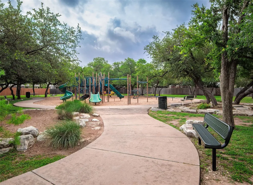 3213 Foothills Trail Round Rock TX 78681