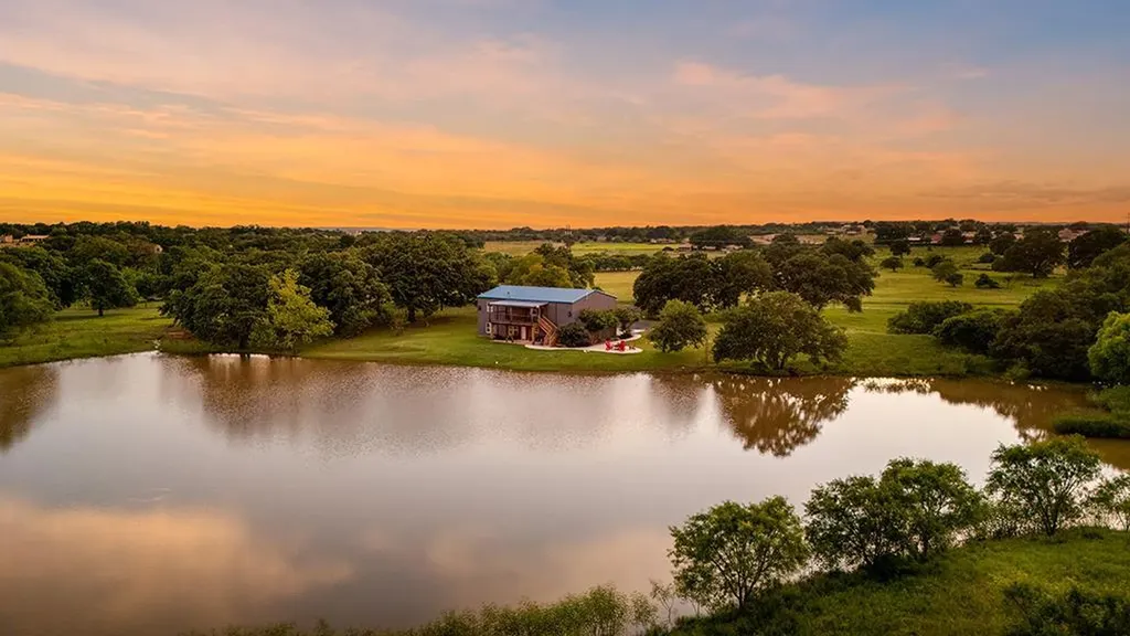 646 Victor Eckhardt Road Fredericksburg TX 78624
