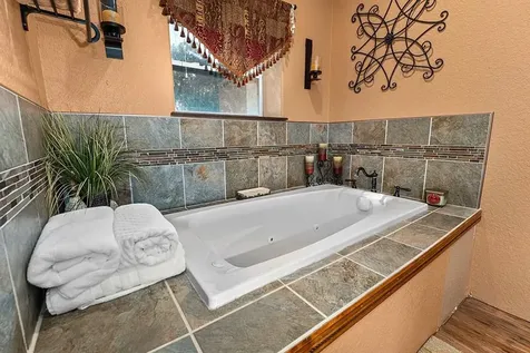 646 Victor Eckhardt Road Fredericksburg TX 78624