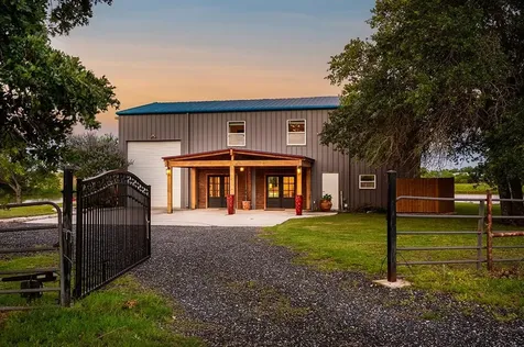 646 Victor Eckhardt Road Fredericksburg TX 78624