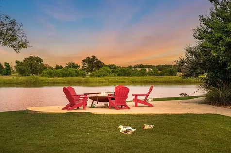 646 Victor Eckhardt Road Fredericksburg TX 78624