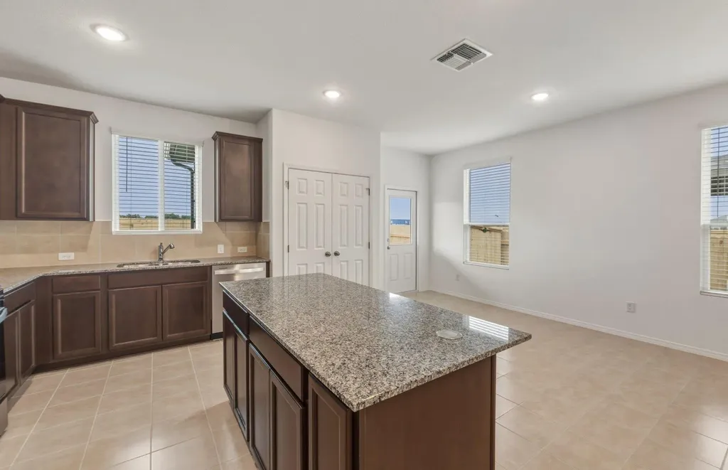 545 Henry Milton Road Georgetown TX 78626