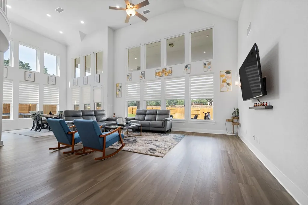 105 Autumn Oak Way Georgetown TX 78628