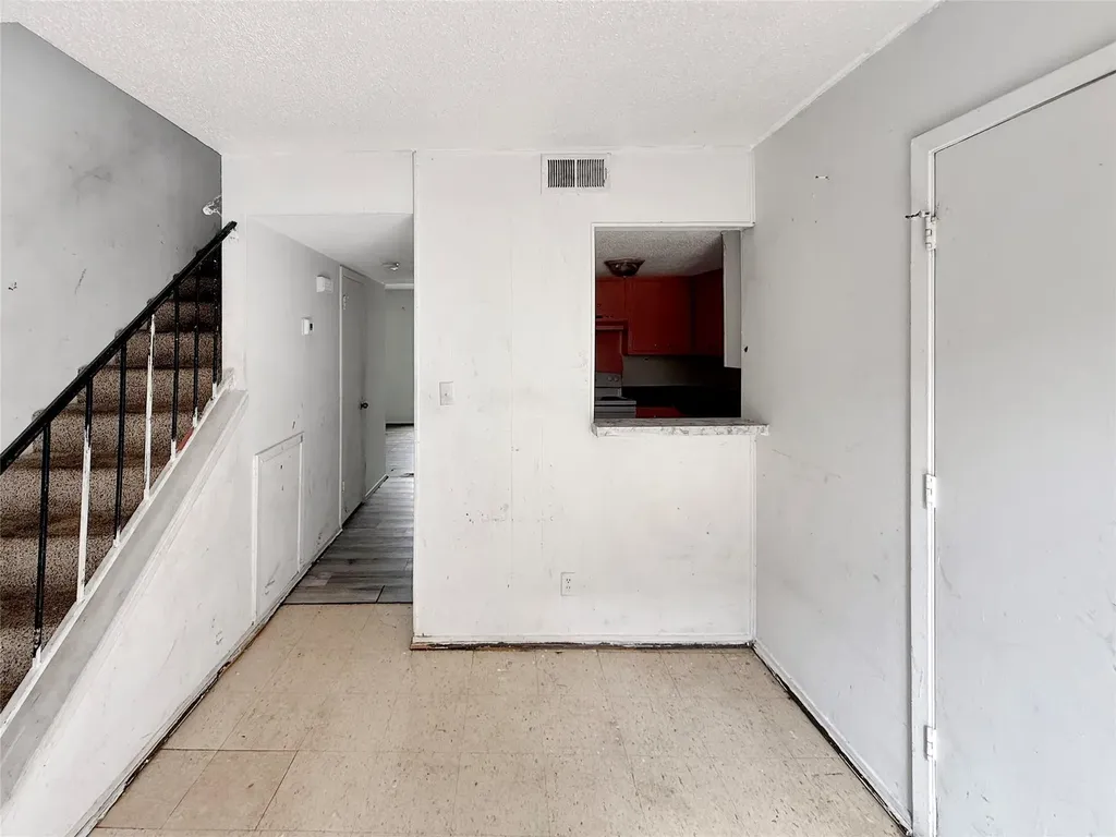 8611 Putnam Drive Austin TX 78757